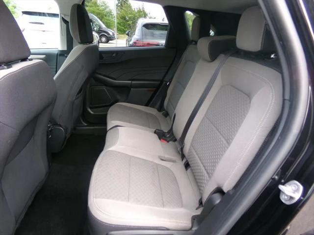 2022 Ford Escape SE Hybrid