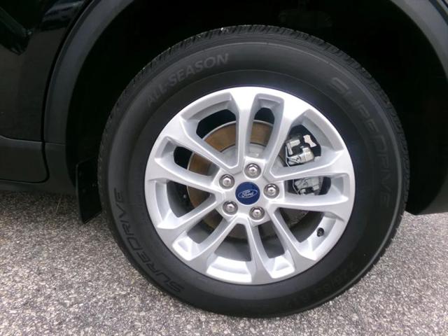 2022 Ford Escape SE Hybrid