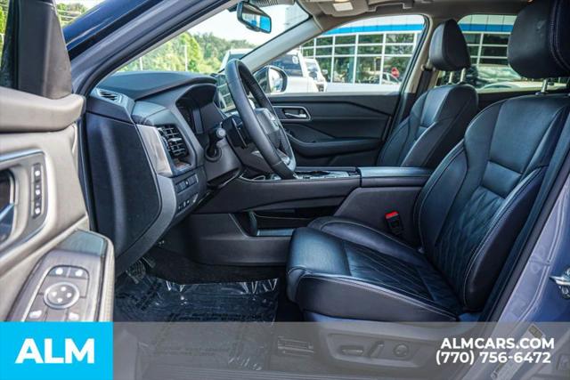 2025 Nissan Rogue Platinum FWD
