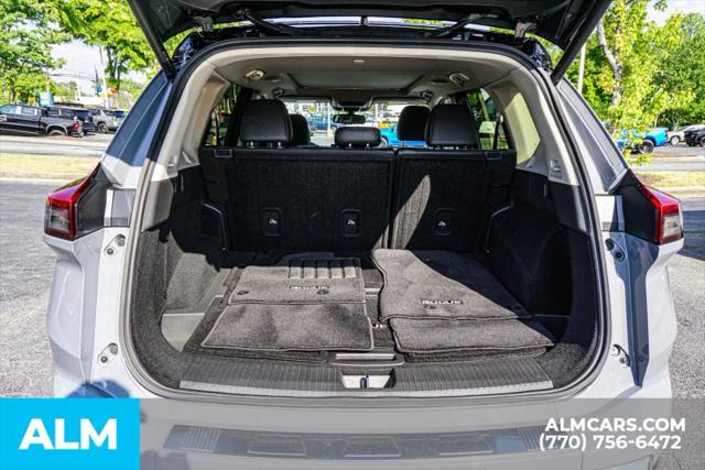 2025 Nissan Rogue Platinum FWD
