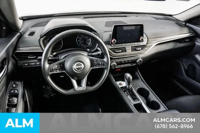 2025 Nissan Altima SV FWD
