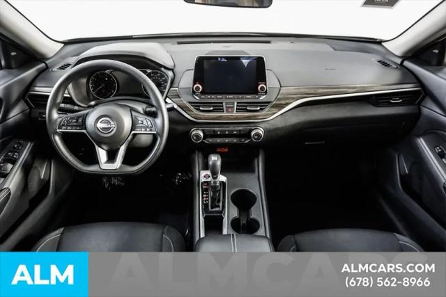 2025 Nissan Altima SV FWD