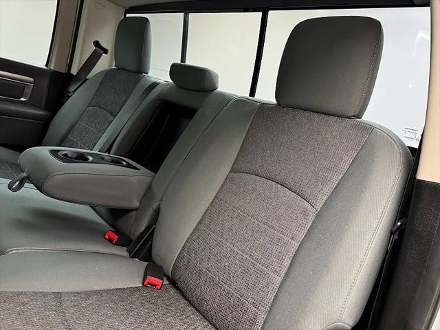 2017 Ram 1500 Big Horn Crew Cab 4x2 64 Box