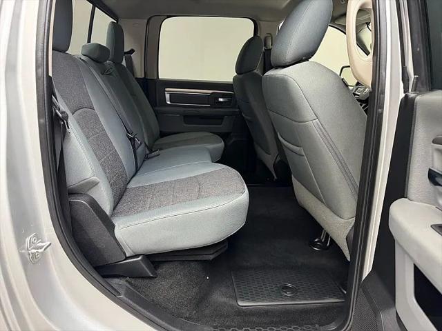 2017 Ram 1500 Big Horn Crew Cab 4x2 64 Box