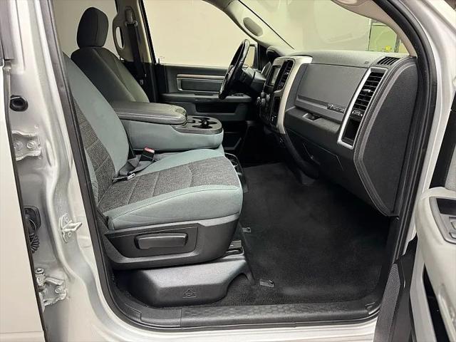 2017 Ram 1500 Big Horn Crew Cab 4x2 64 Box