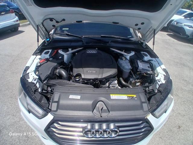 2019 Audi A4 40 Titanium Premium