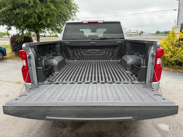 2024 Chevrolet Silverado 1500 4WD Crew Cab Short Bed LT with 2FL