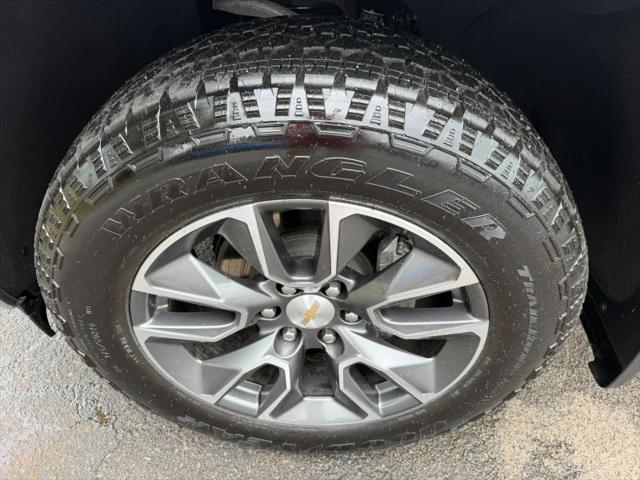 2024 Chevrolet Silverado 1500 4WD Crew Cab Short Bed LT with 2FL