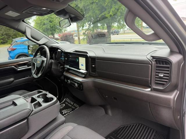 2024 Chevrolet Silverado 1500 4WD Crew Cab Short Bed LT with 2FL