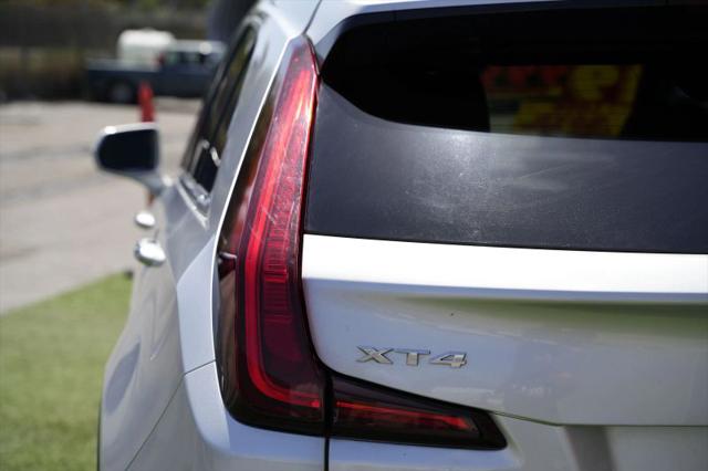 2021 Cadillac XT4 FWD Premium Luxury