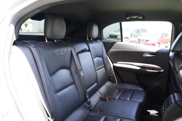 2021 Cadillac XT4 FWD Premium Luxury