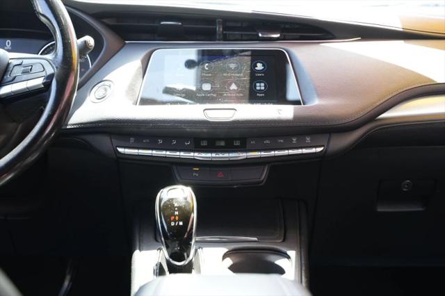 2021 Cadillac XT4 FWD Premium Luxury