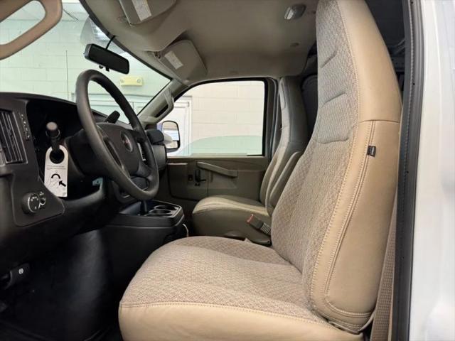 2026 GMC Savana Cargo 3500 Regular Wheelbase, Work Van, RWD