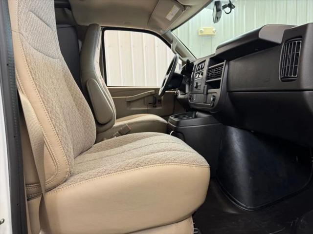 2026 GMC Savana Cargo 3500 Regular Wheelbase, Work Van, RWD