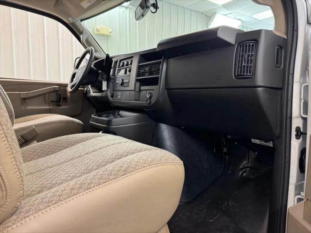 2026 GMC Savana Cargo 3500 Regular Wheelbase, Work Van, RWD
