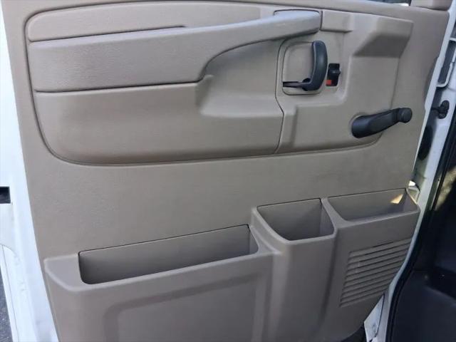 2009 Chevrolet Express Work Van