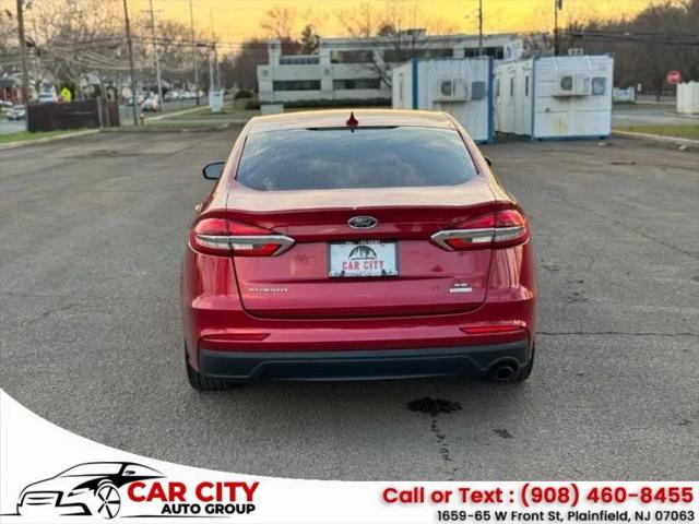 2020 Ford Fusion SE