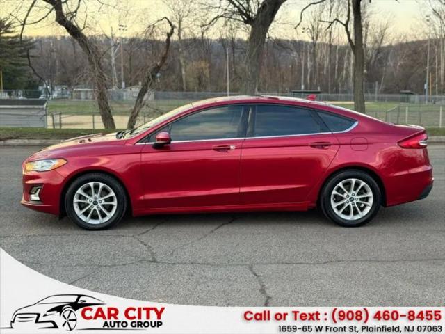 2020 Ford Fusion SE