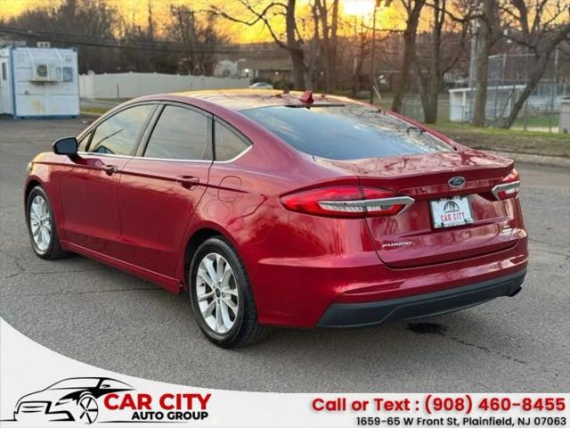 2020 Ford Fusion SE