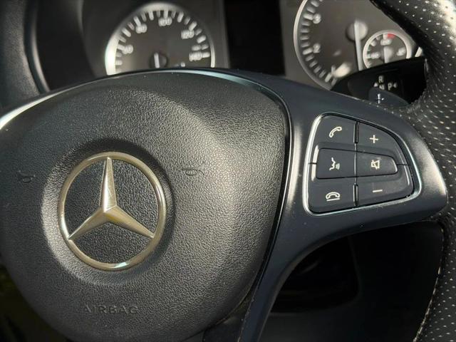 2016 Mercedes-Benz Metris Base