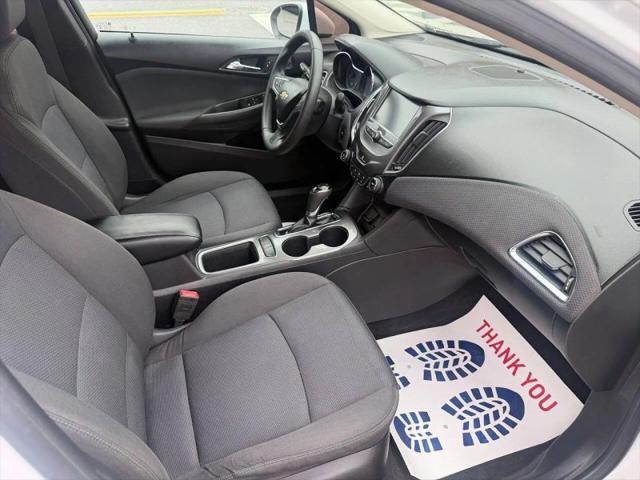 2018 Chevrolet Cruze LT Auto