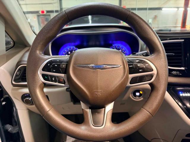 2017 Chrysler Pacifica Touring