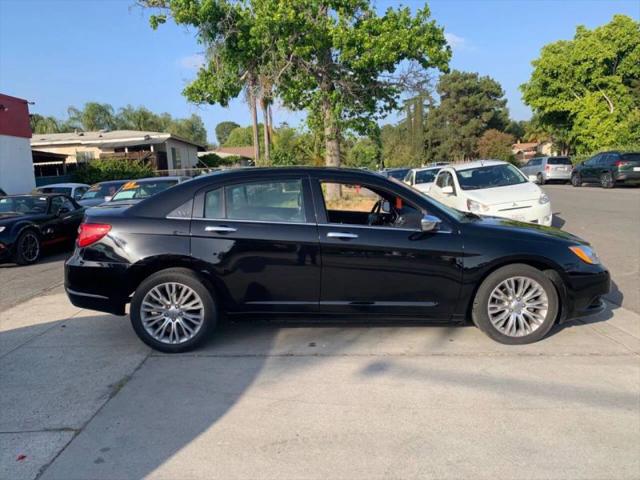 2012 Chrysler 200 Limited