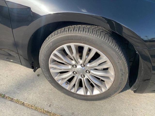 2012 Chrysler 200 Limited
