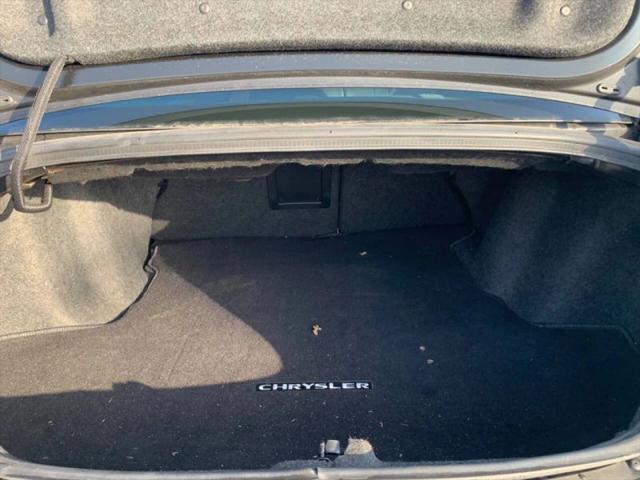 2012 Chrysler 200 Limited