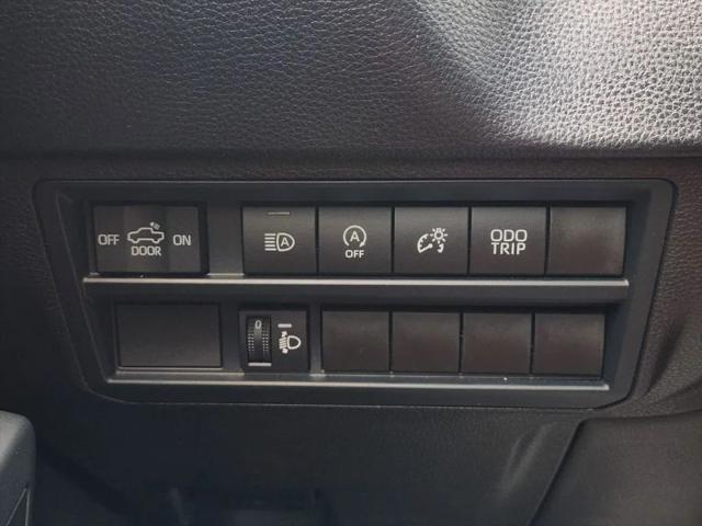 2026 Toyota Tundra SR CrewMax 5.5' Bed