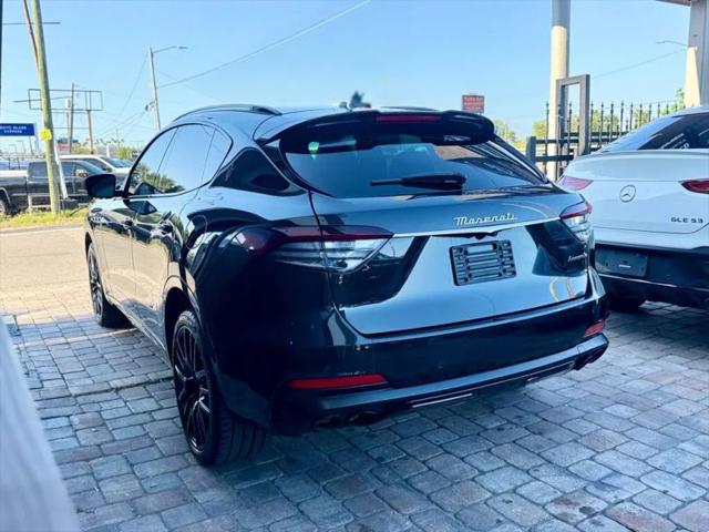 2022 Maserati Levante Modena
