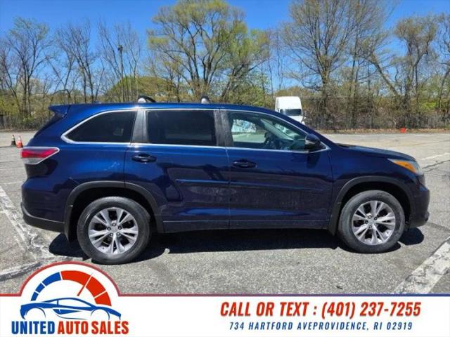 2015 Toyota Highlander LE Plus V6