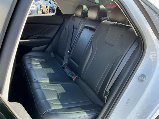 2023 Hyundai Elantra Hybrid Limited