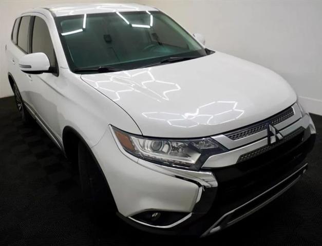 2019 Mitsubishi Outlander SE