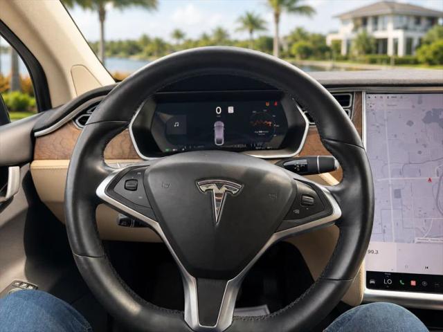 2016 Tesla Model X 75D