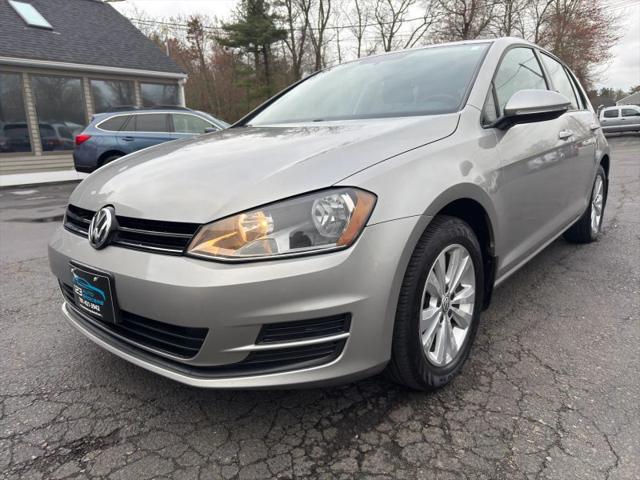 2015 Volkswagen Golf TDI S 4-Door
