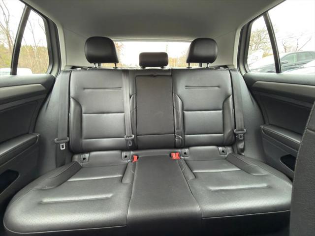 2015 Volkswagen Golf TDI S 4-Door