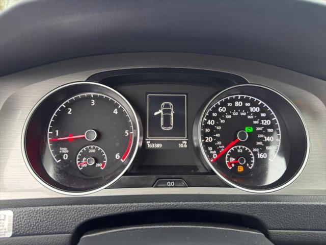 2015 Volkswagen Golf TDI S 4-Door
