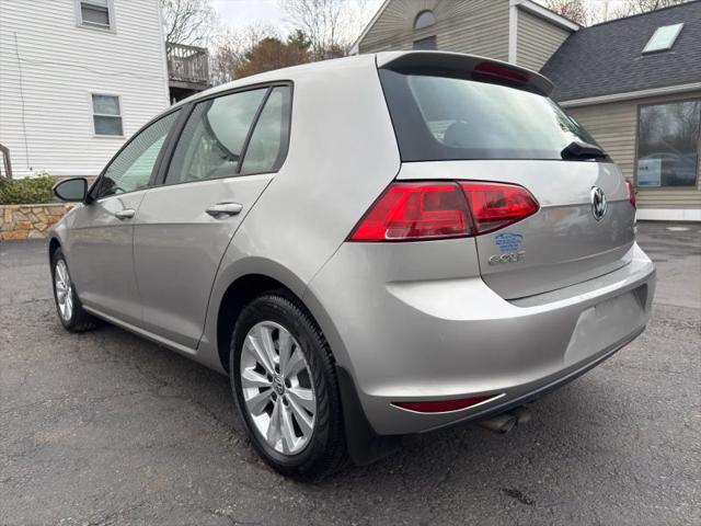 2015 Volkswagen Golf TDI S 4-Door