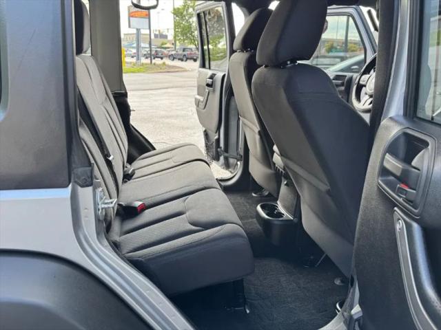 2016 Jeep Wrangler Unlimited Sport