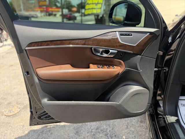 2019 Volvo XC90 T6 Momentum