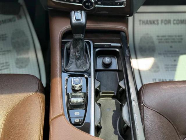 2019 Volvo XC90 T6 Momentum