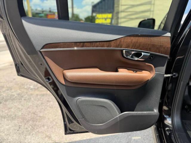 2019 Volvo XC90 T6 Momentum