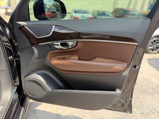 2019 Volvo XC90 T6 Momentum
