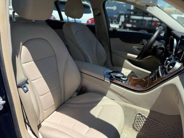 2015 Mercedes-Benz C-CLASS C 300 4MATIC