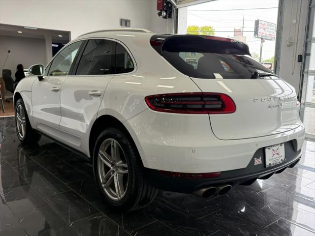 2016 Porsche Macan S