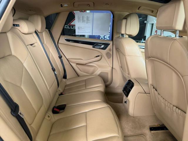 2016 Porsche Macan S