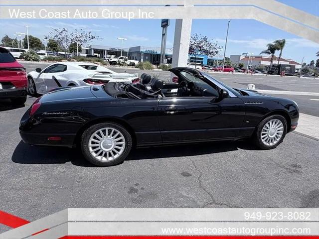 2004 Ford Thunderbird Base
