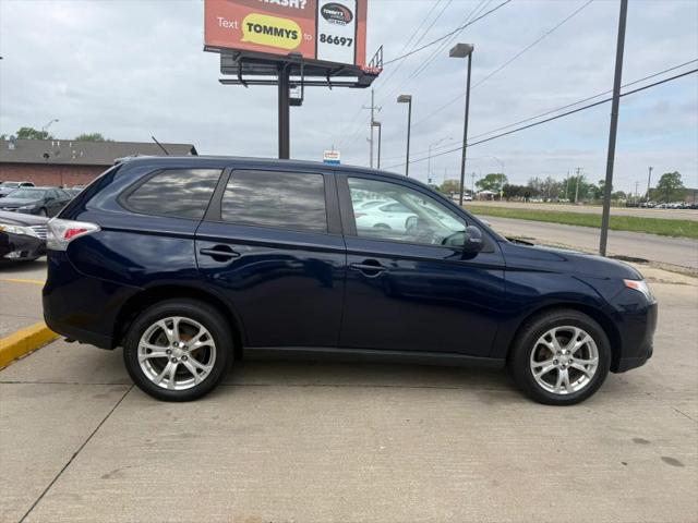 2014 Mitsubishi Outlander SE