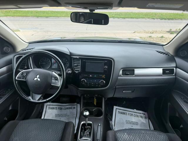 2014 Mitsubishi Outlander SE